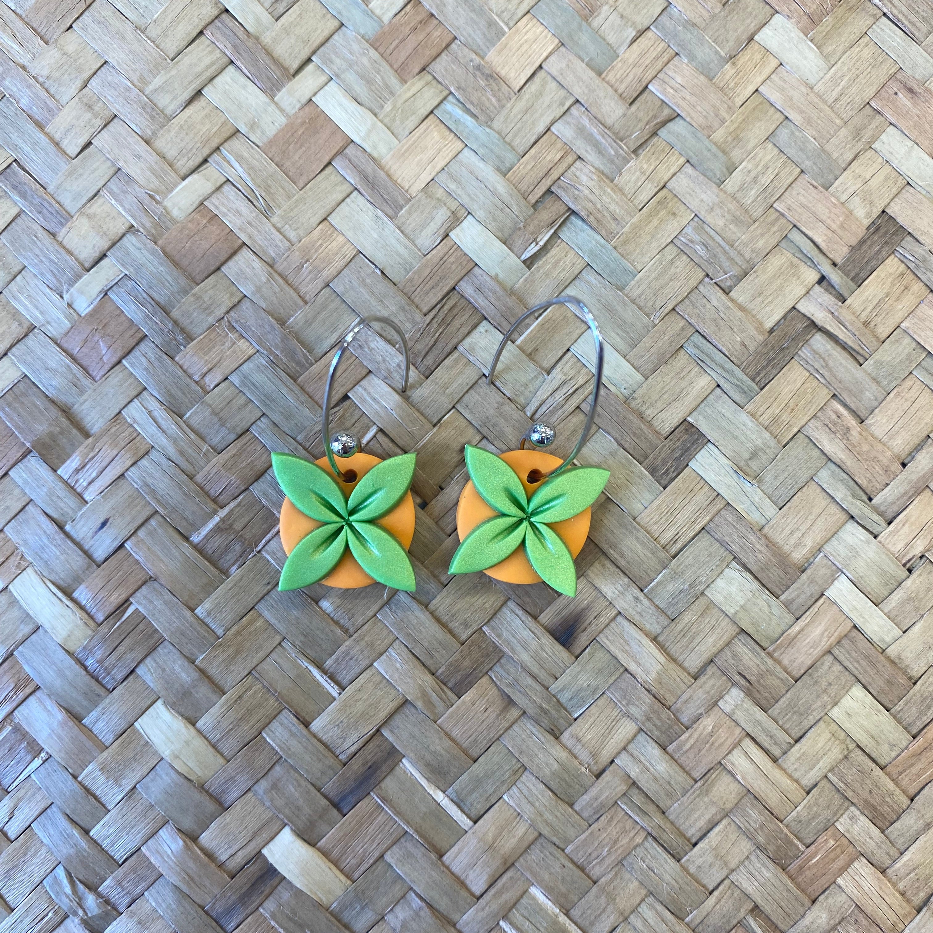 AOLELE Tipani Small Dangle Earrings