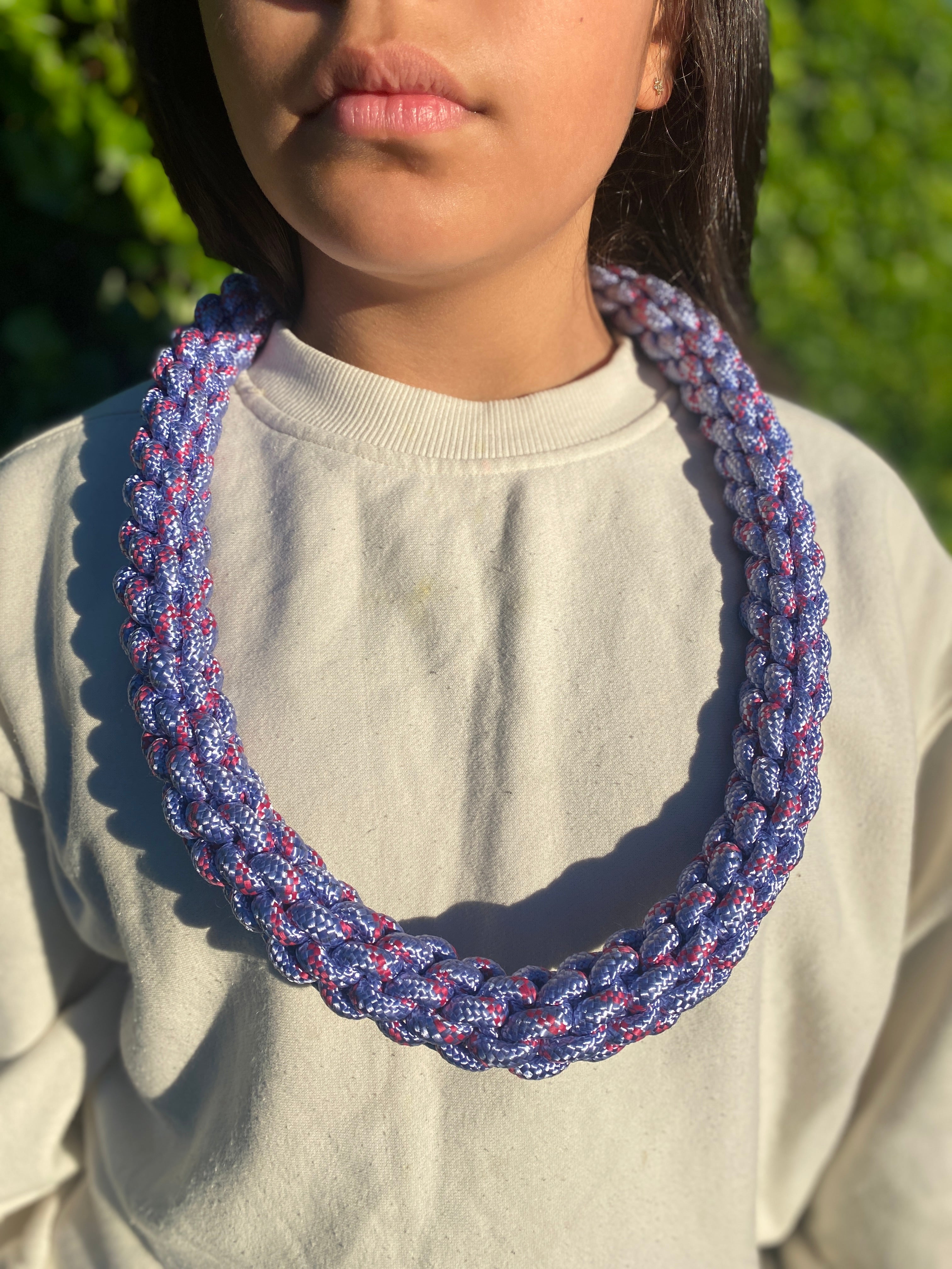 Roobie Necklace by HYBRID CELLS - Lilac & Red - XL