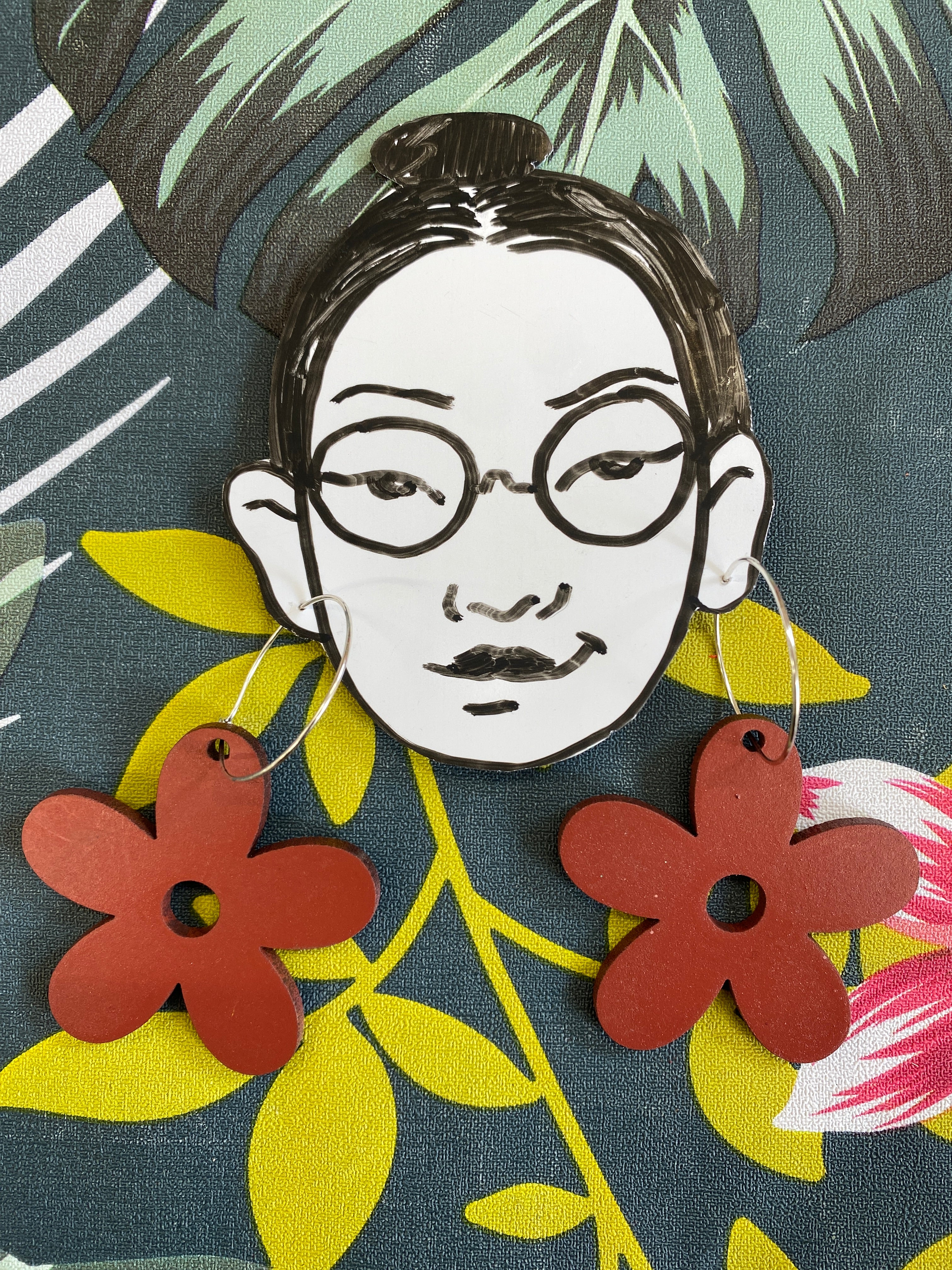 DAISY earrings by Kophie Su'a-Hulsbosch