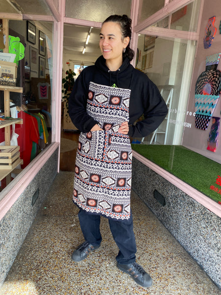 Moana Oa Apron - Tapa
