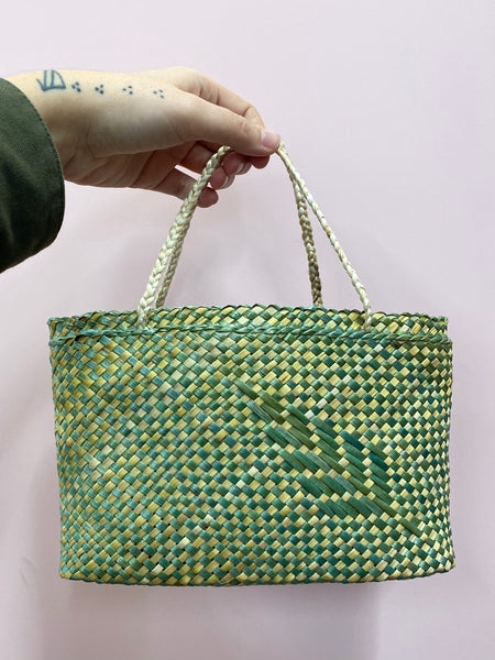 Kete Ponga with Muka handles by Janie Randerson