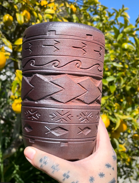 Anagama Wood Fired Tatau Vase #1 - Faʻasinomaga Exhibition by Masina Creative