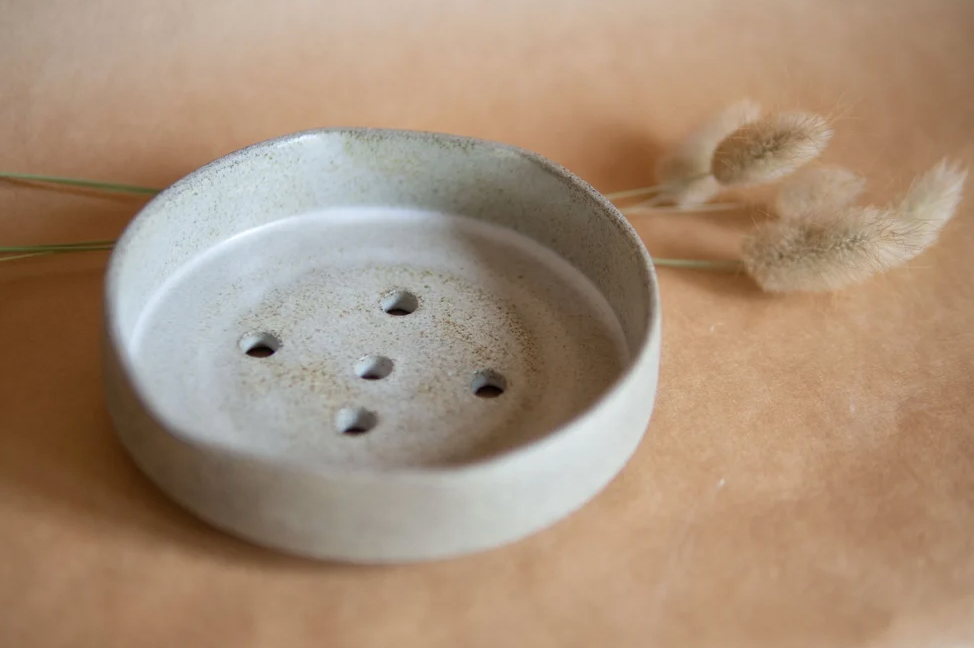 Soap Dish - Kirikiri by THEA CERAMICS (Aotearoa Shipping Only)