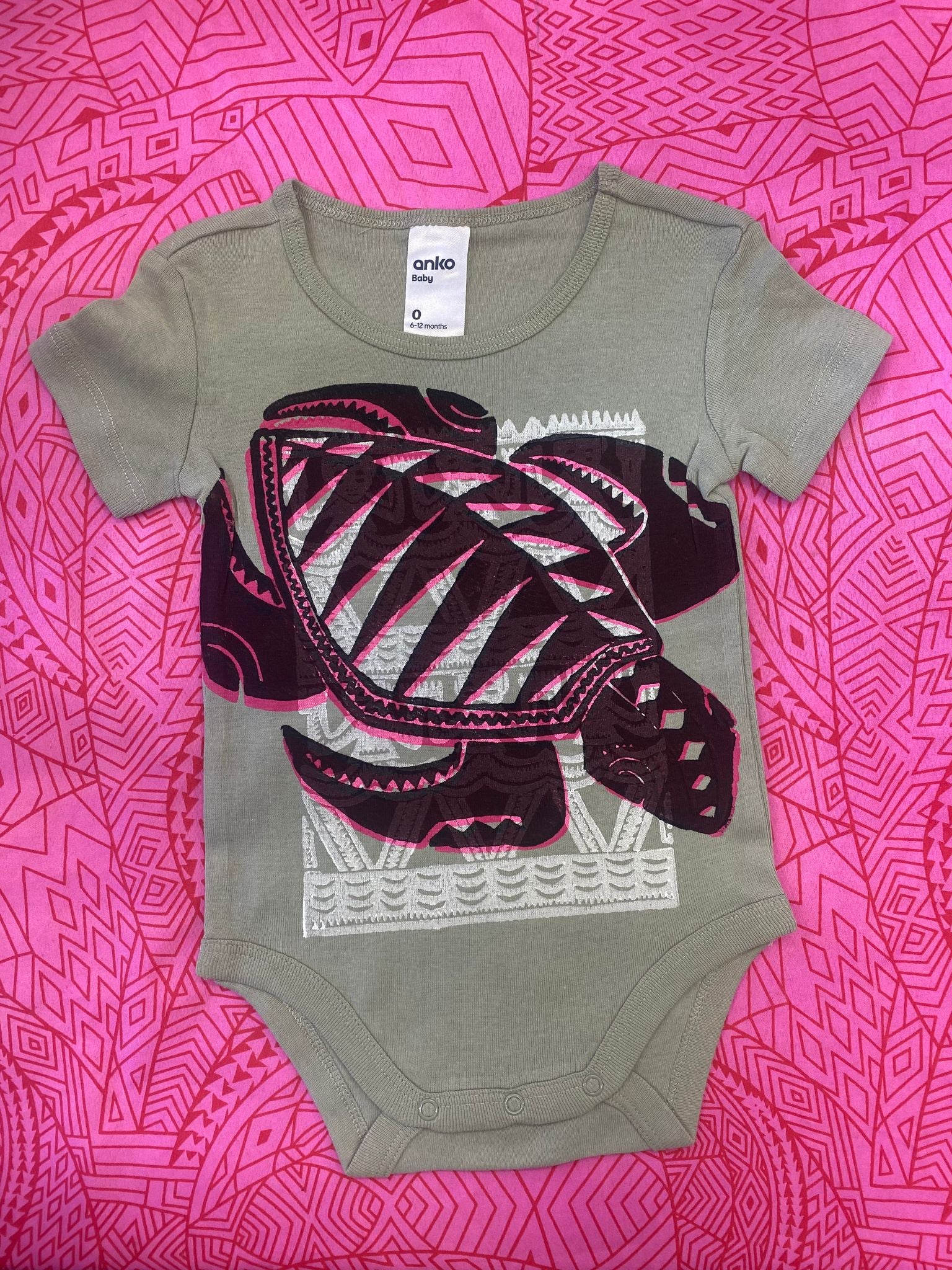 Hand-printed short sleeved onesies for Pepe - Size 0 (6-12 months) by Numa Mackenzie