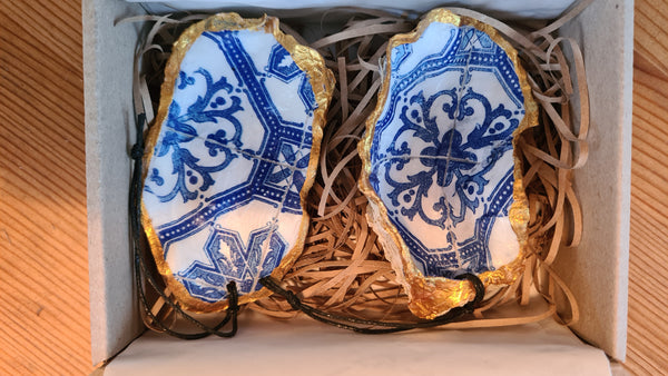 Cu-tio Oyster Decorations - Blue Tile Small (Set of 2)