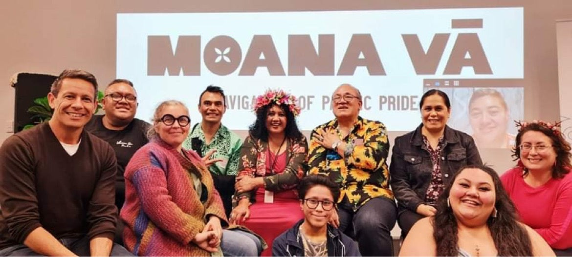 Moana Vā Hoodie - Purple